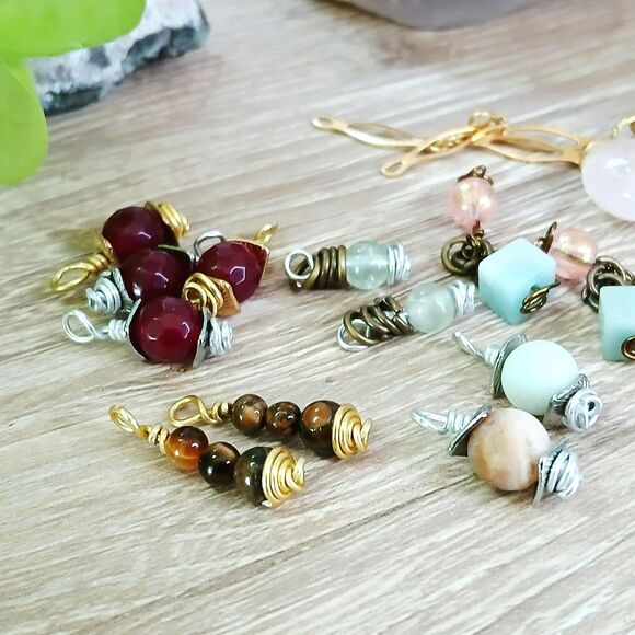 25 Piece Beaded Charm Dangles For Jewelry Making, Gemstone Assorted DIY - Picture 2 of 5